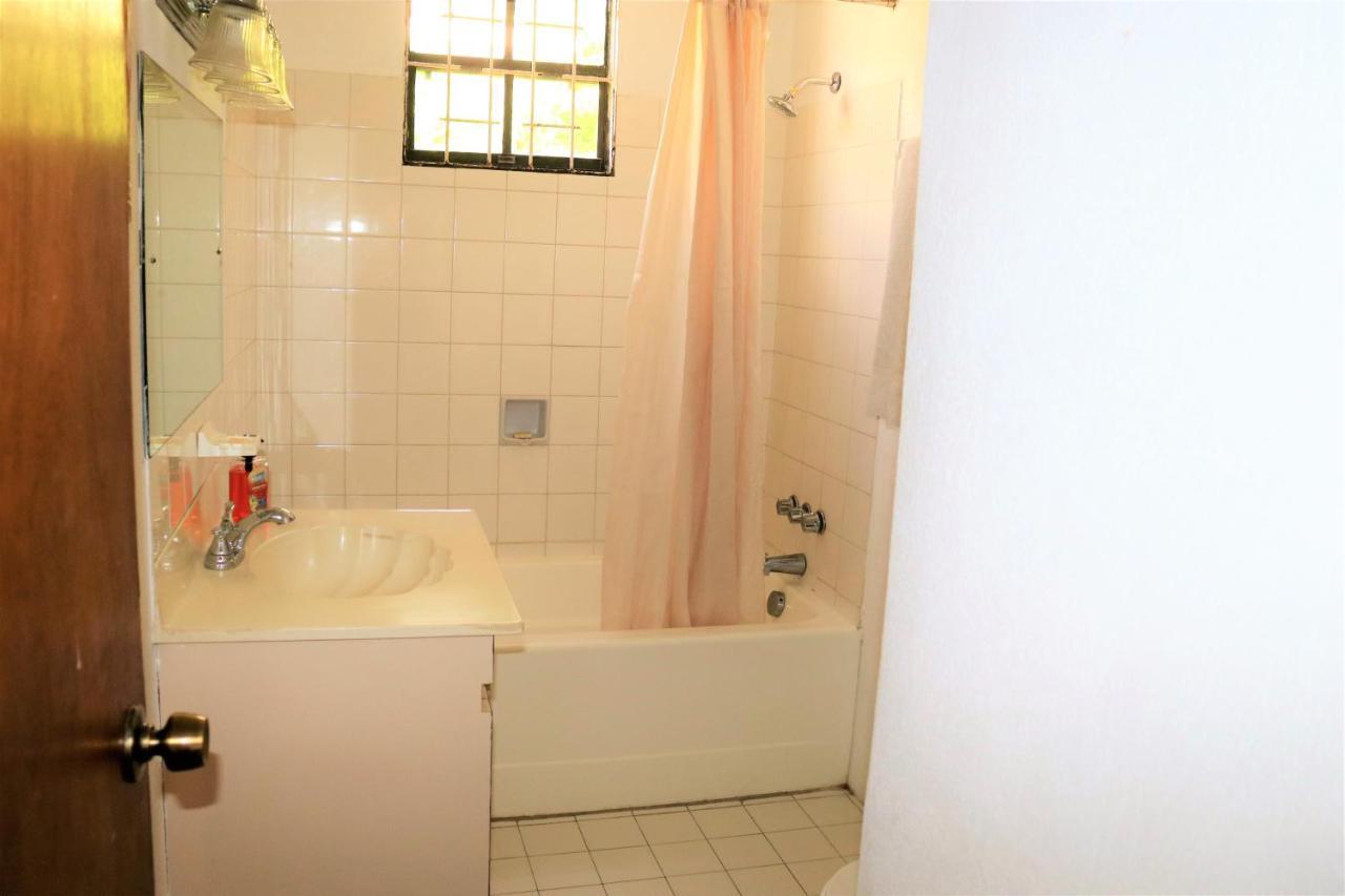 Ocean View Apartments Bridgetown Extérieur photo