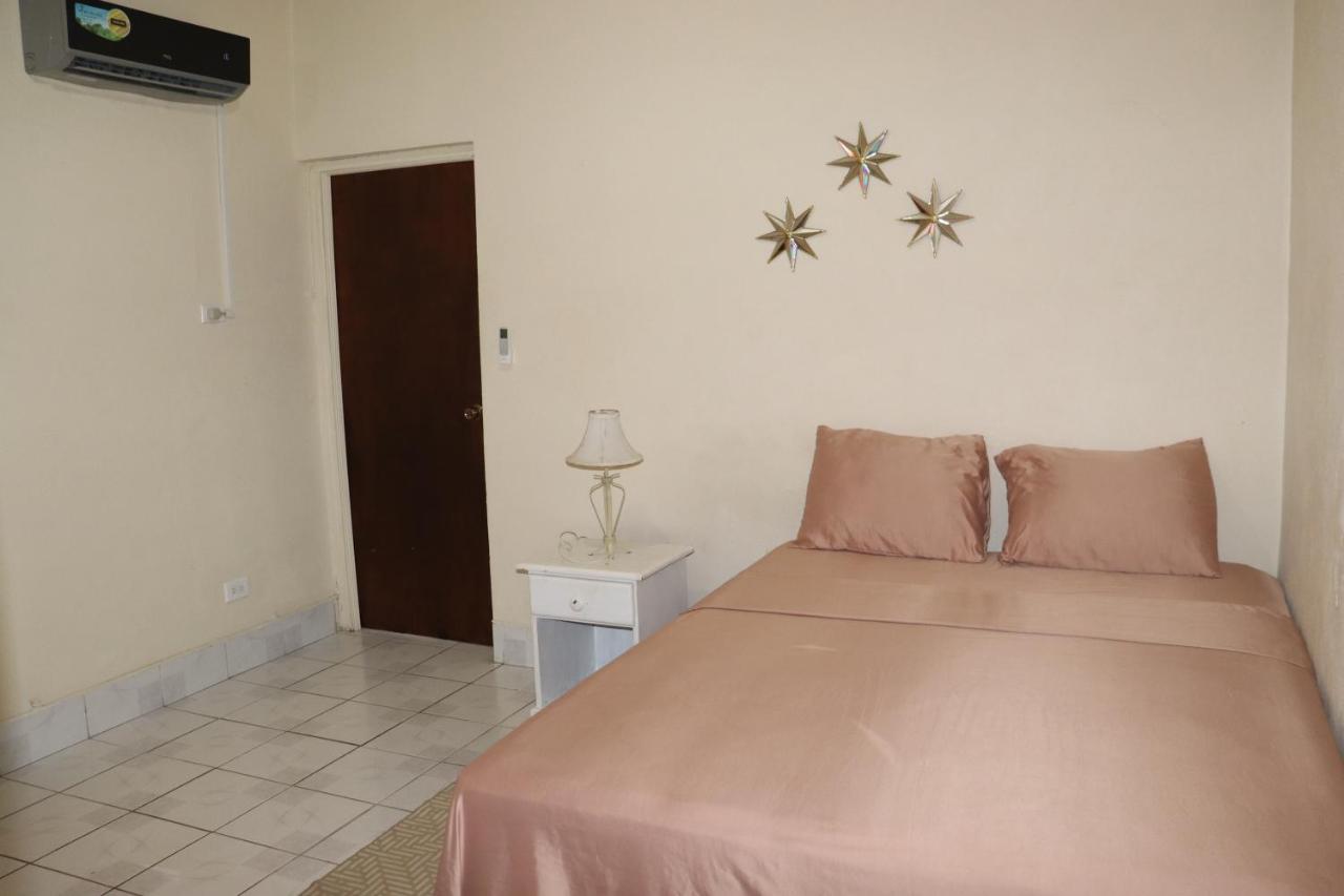 Ocean View Apartments Bridgetown Extérieur photo